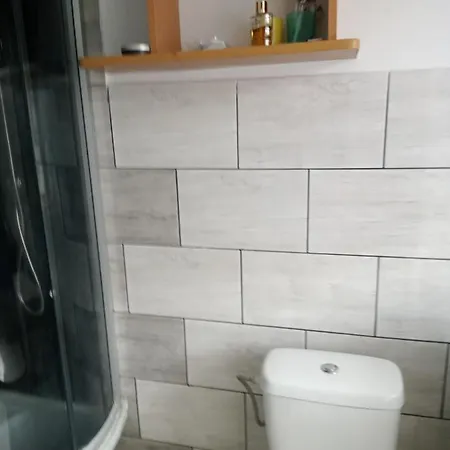Dom wakacyjny Domek Dla 2 Osób W Lesie *